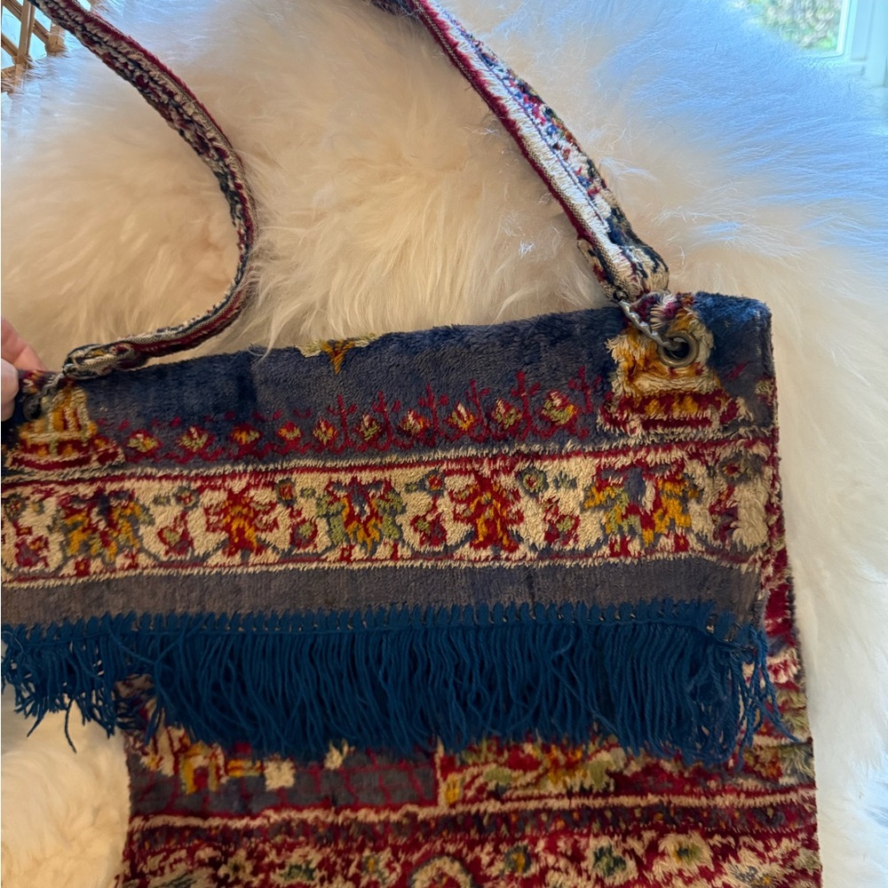 Groovy Bohemian style 1970s Carpet Fringed Tote Bag - Picture 3 of 16